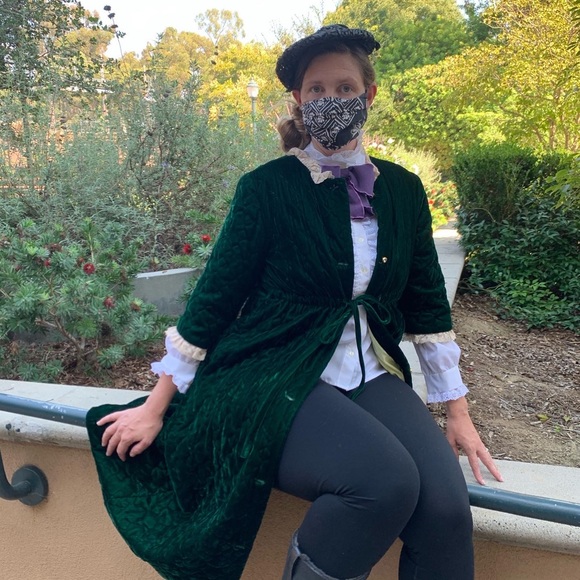 Vintage Other - Vintage Green Quilted Velvet Jacket